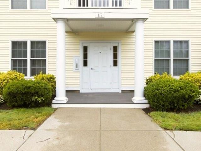 Condo for sale in North Kingstown, Rhode Island