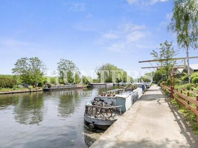 House for rent in Lyons, Greater London