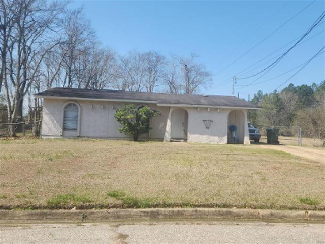 House for sale in Hope Hull, Alabama