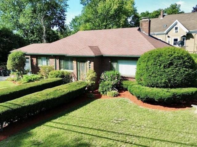 House for sale in Montello, Brockton