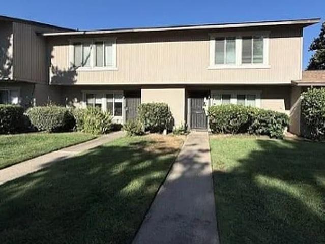Townhouse for sale in Sacramento, California