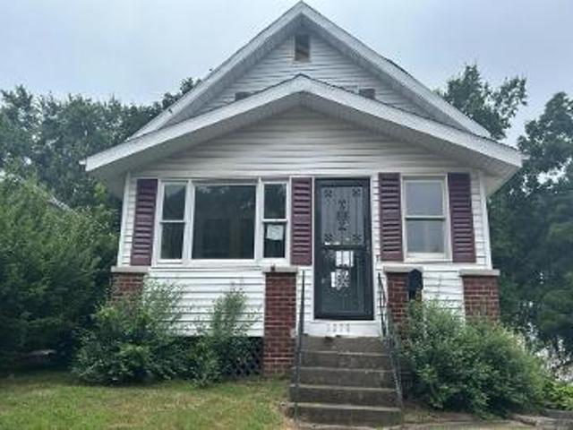 House for sale in Summit, Ohio
