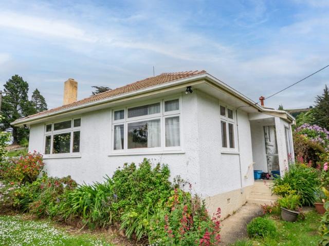 House for rent in Otakou