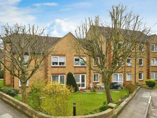 House for sale in Navestock Side