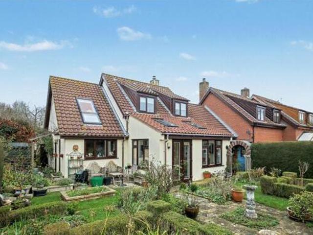 House for sale in East Bank, Norfolk