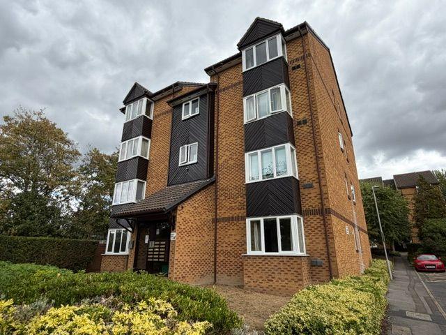 Studio for rent in Surbiton, Greater London