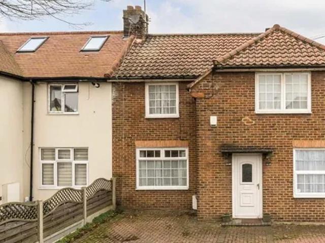 House for rent in London Borough of Ealing, Park Royal