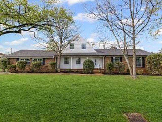 House for sale in Tennessee