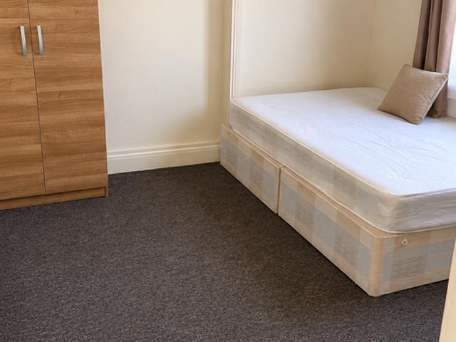 Apartment for rent in London Borough of Croydon, Selhurst