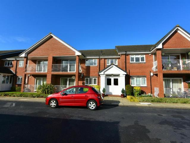 Apartment for rent in Southport, Sefton