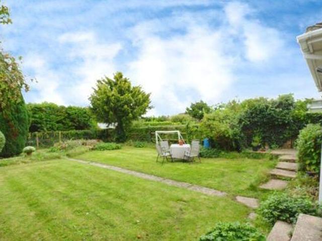 House for sale in Horsham, West Sussex
