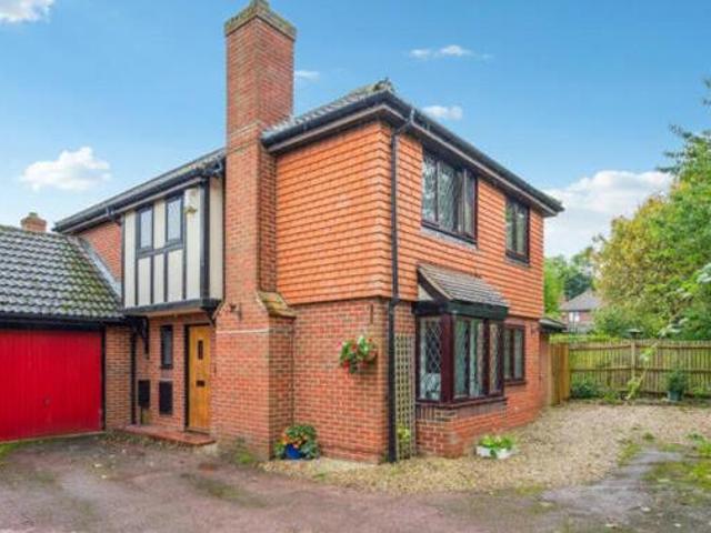 House for sale in Berrick Salome, Oxfordshire