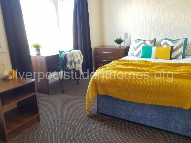 House for rent in Kensington, Calderstones