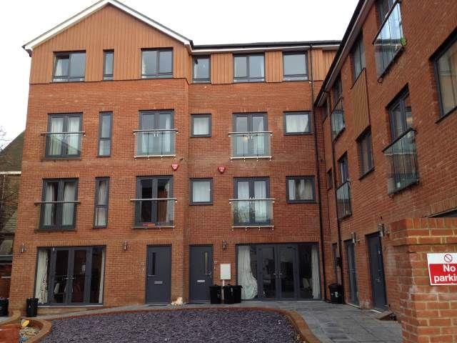 Apartment for rent in Brompton, Gillingham