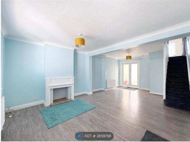 Room for rent in Brompton, Gillingham