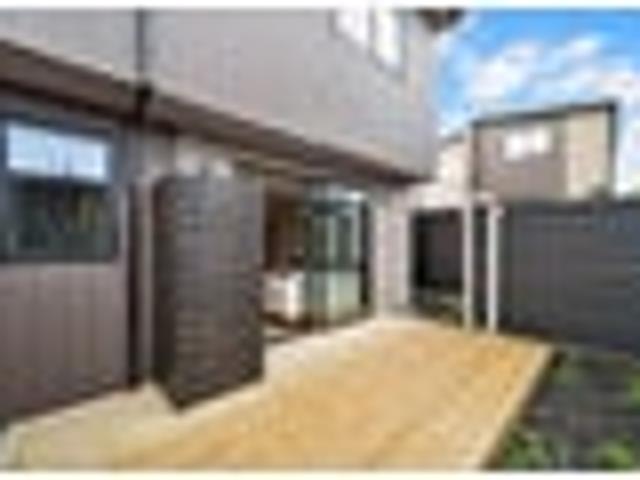 Townhouse for sale in Blockhouse Bay