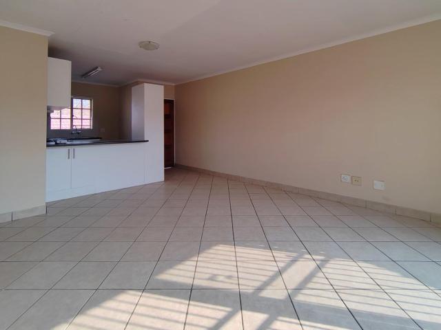 Apartment for rent in Pierre van Ryneveld, Pretoria