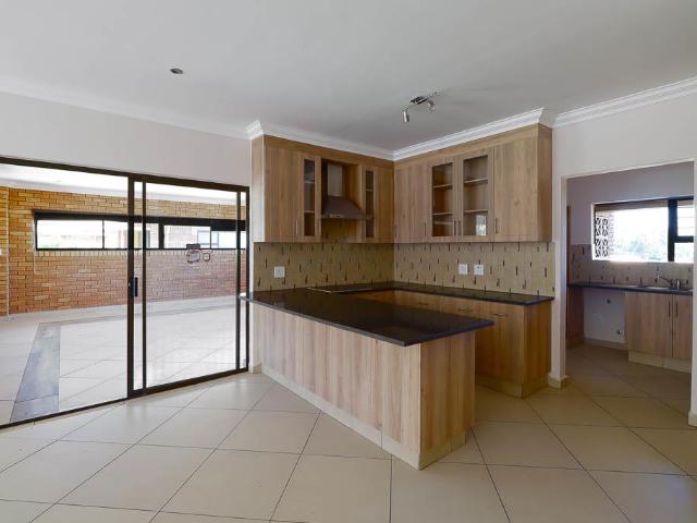 Apartment for rent in Waterkloof, Gauteng