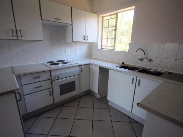 Apartment for rent in Faerie Glen, Gauteng