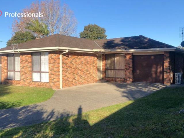 House for rent in West Nowra, New South Wales