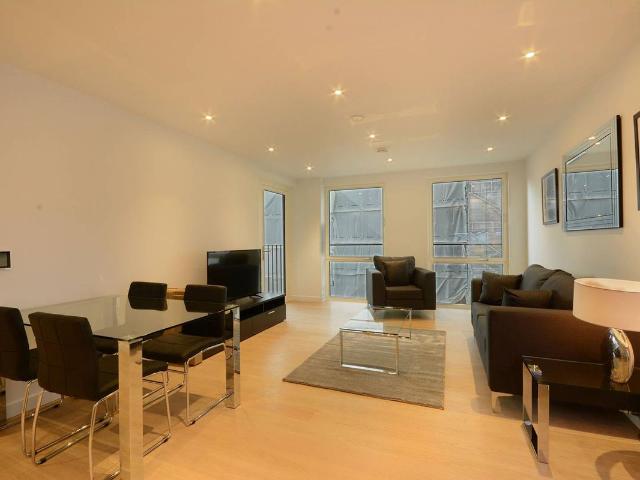 Apartment for rent in Elephant and Castle, Greater London