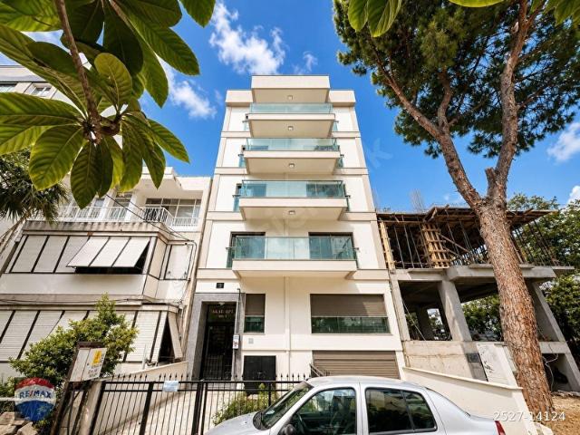 Karşiyaka, İzmir içerisinde satılık mülk
