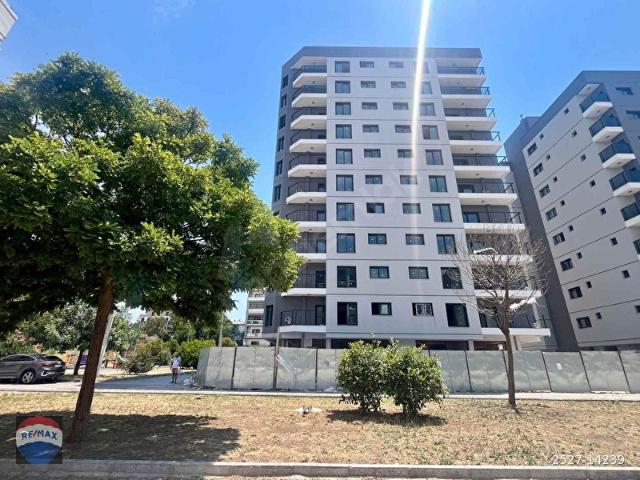Karşiyaka, İzmir içerisinde satılık mülk