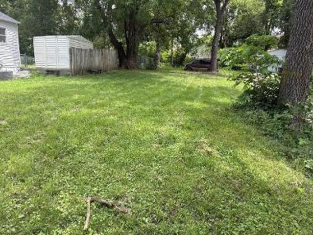 Land for sale in Des Moines, Iowa