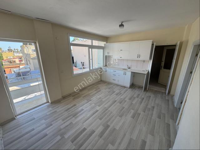 Seyhan, Döşeme Mahallesi içerisinde kiralık Villa