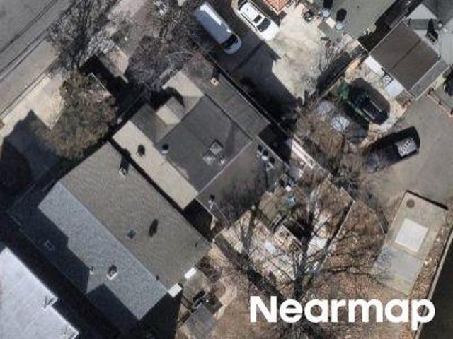 House for sale in Elizabeth, New Jersey