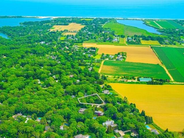 Land for sale in Wainscott