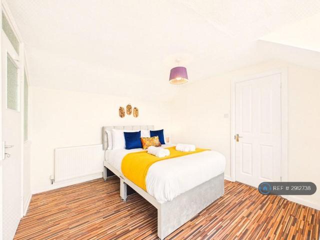 House for rent in Spring Park, Luton