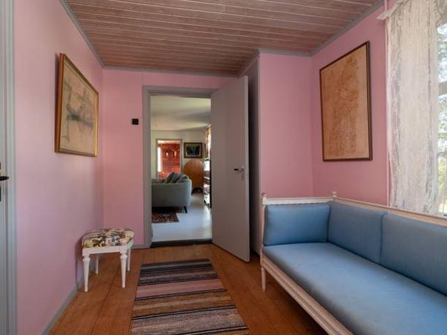 Villa till salu i Vadstena, Östergötland