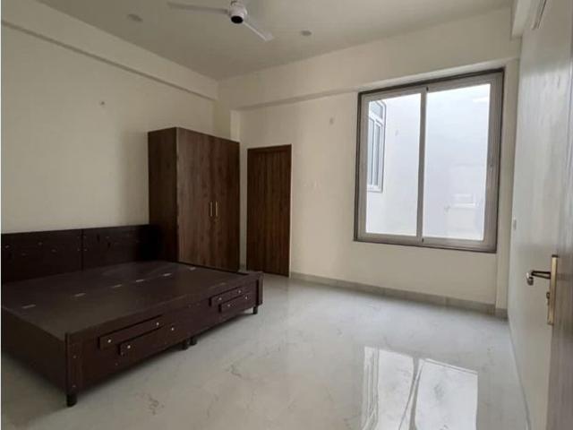 House for rent in Madya