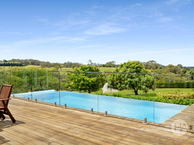 Cottage for sale in Camerons Creek, Victoria