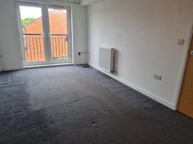 Apartment for rent in Thorpe, West Yorkshire