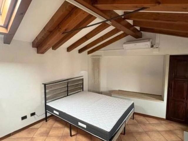 Appartamento in affitto a Tresinaro - Secchia, Re
