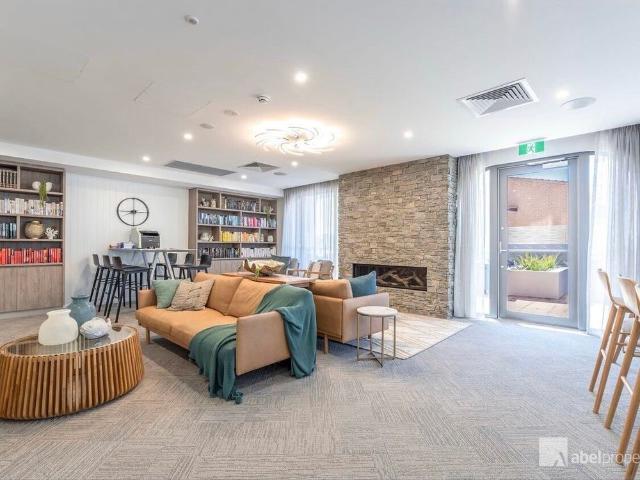 Room for rent in Stirling, Western Australia