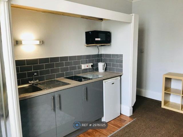 Studio for rent in Torre, Babbacombe