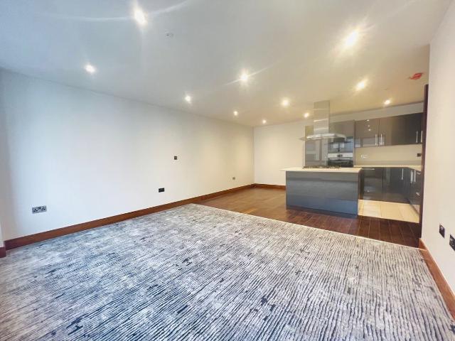 Apartment for rent in London Borough of Croydon, Greater London