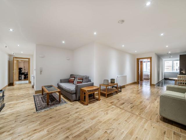 House for rent in London Borough of Croydon, Greater London