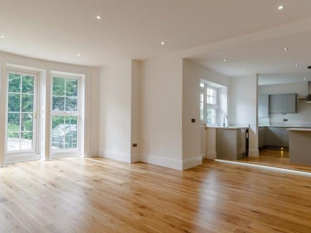 Apartment for rent in Bardsey, Leeds