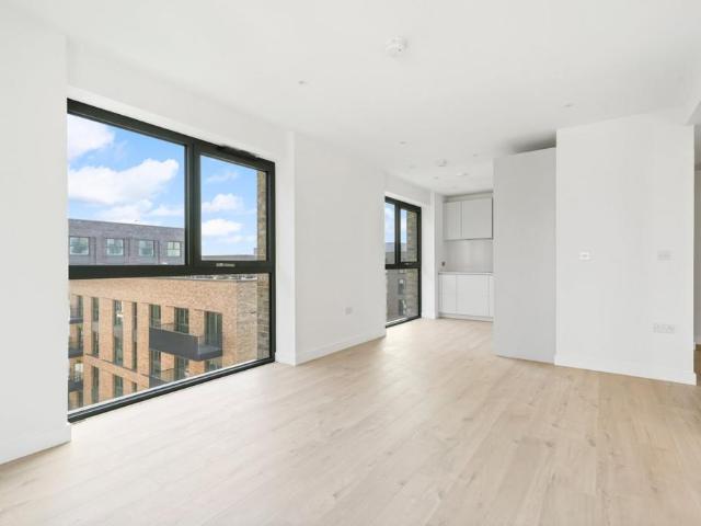 House for rent in Woodberry Down, Stamford Hill