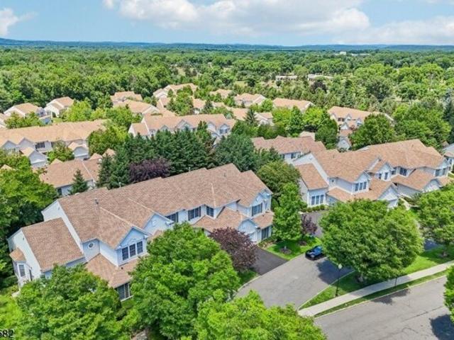 Condo for sale in Paramus, New Jersey
