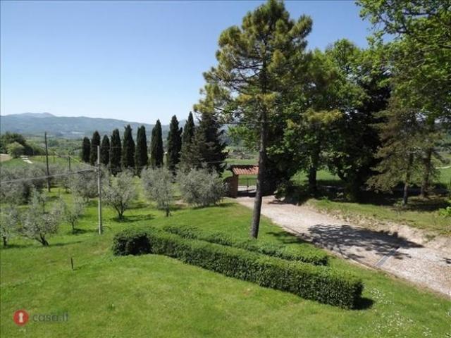 Villa Indipendente in vendita a Scarperia e San Piero, Toscana