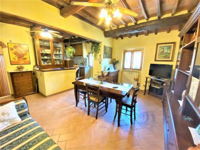 Appartamento in vendita a Scarperia e San Piero, Toscana