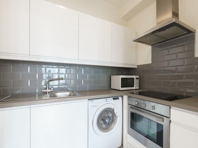 House to rent in Bluebell, North Tipperary