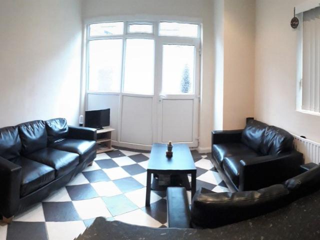 House for rent in Georgia, Greater Manchester