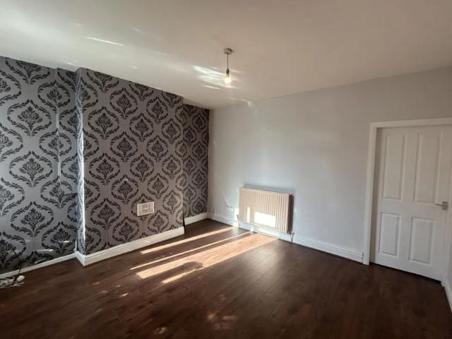 House for rent in Throapham, Rotherham