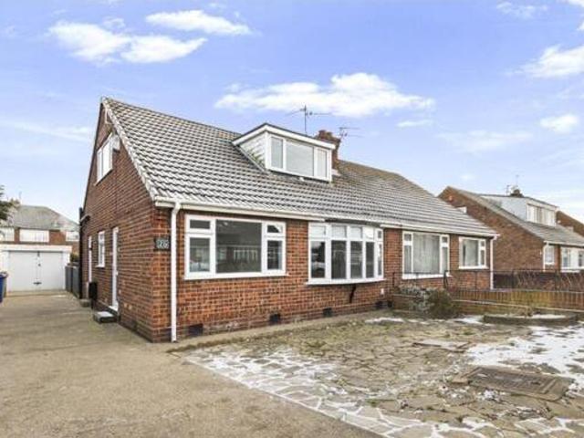 House for sale in Grimsby, Greater Lincolnshire